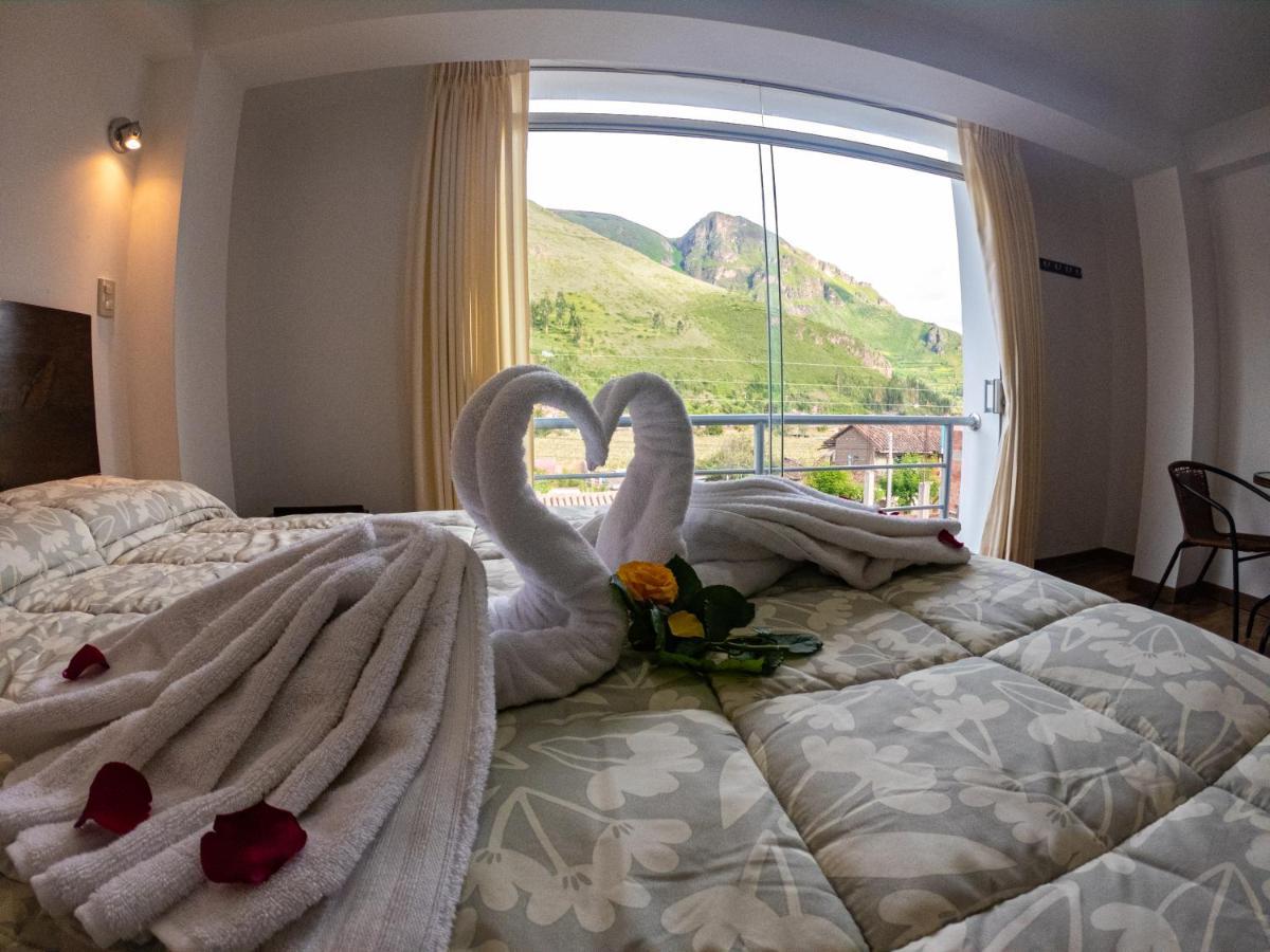 Hotel Los Laureles Calca Eksteriør bilde