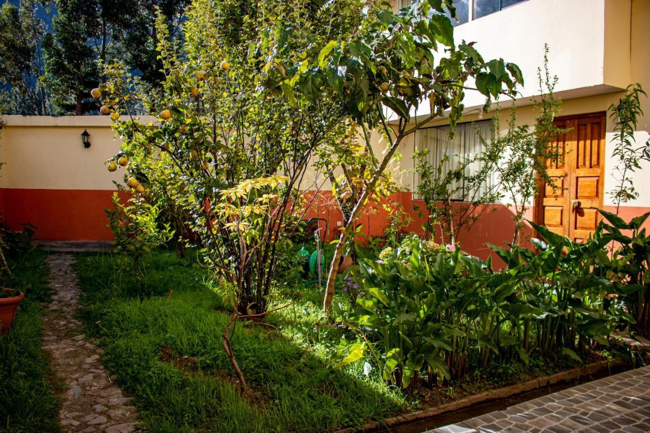 Hotel Los Laureles Calca Eksteriør bilde