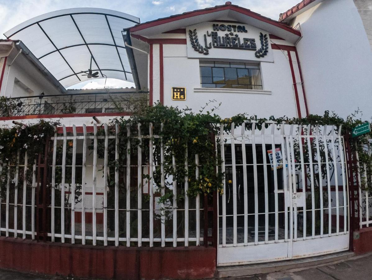 Hotel Los Laureles Calca Eksteriør bilde