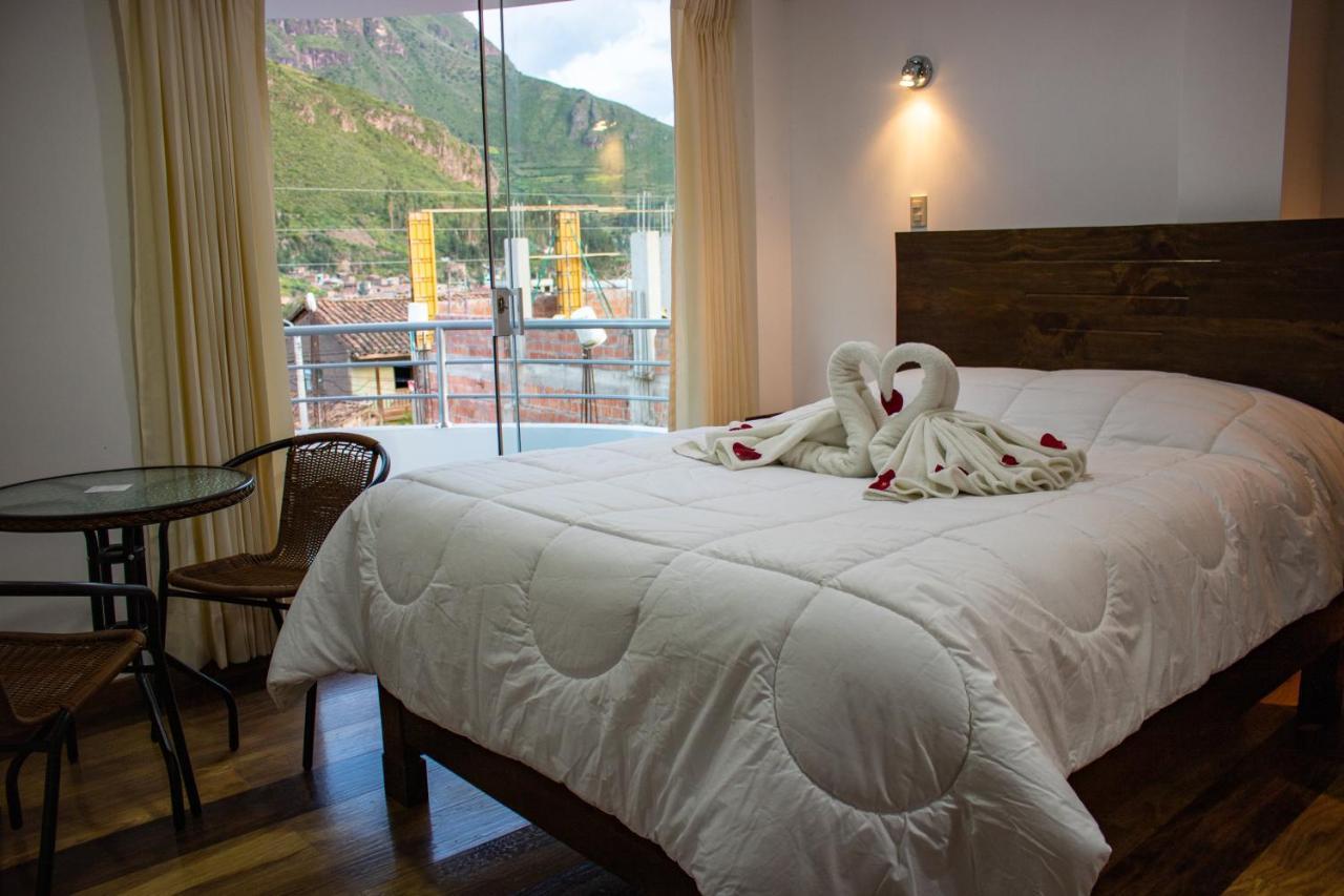 Hotel Los Laureles Calca Eksteriør bilde
